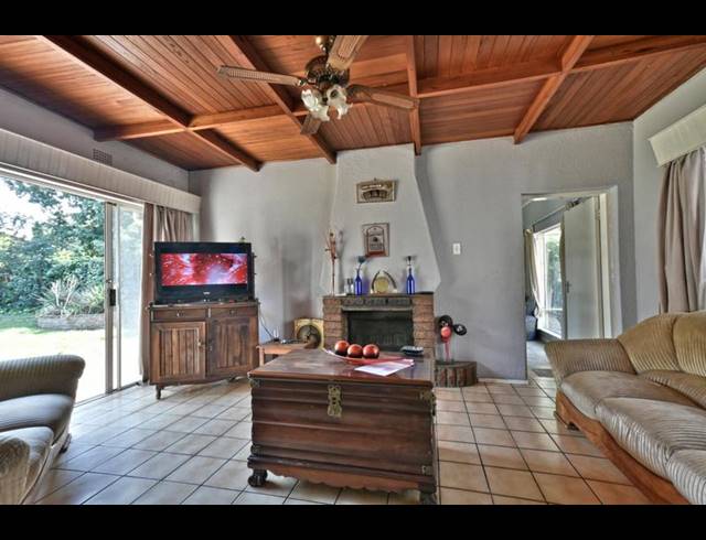 3 BEDROOM HOUSE FOR SALE IN BRACKENDOWNS